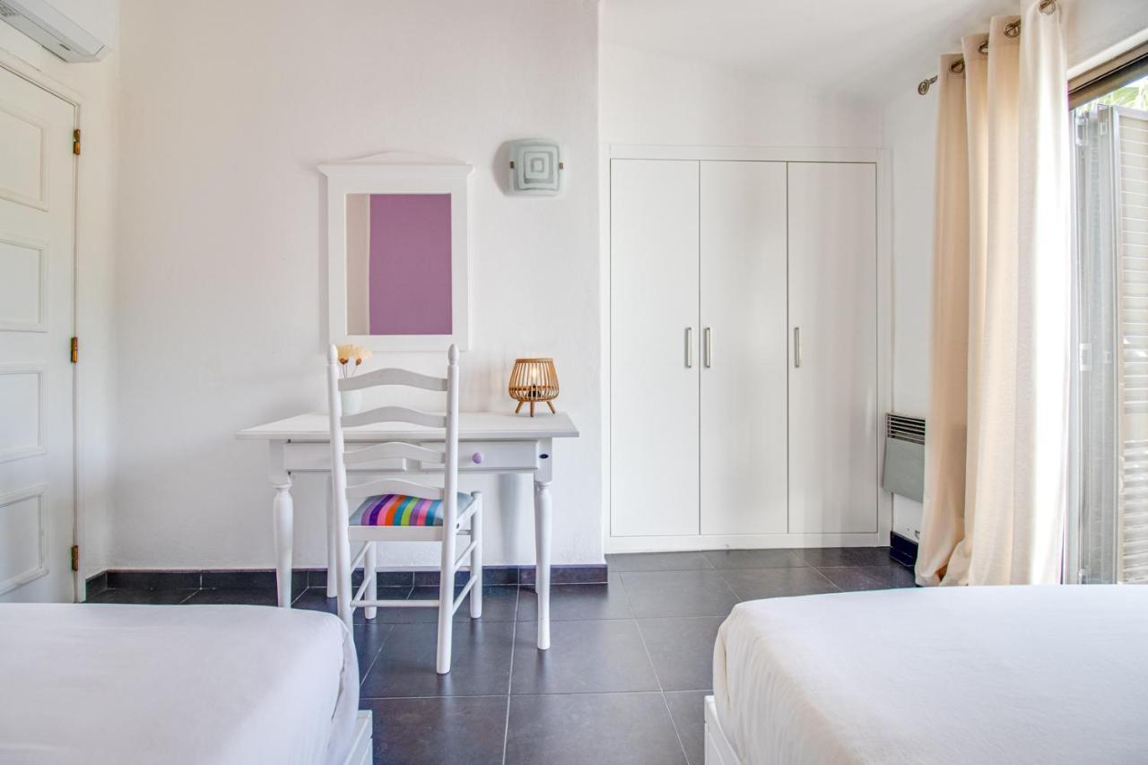 Apartment Seaside Retreat With Pool, Ac, And Fast Wi-fi *