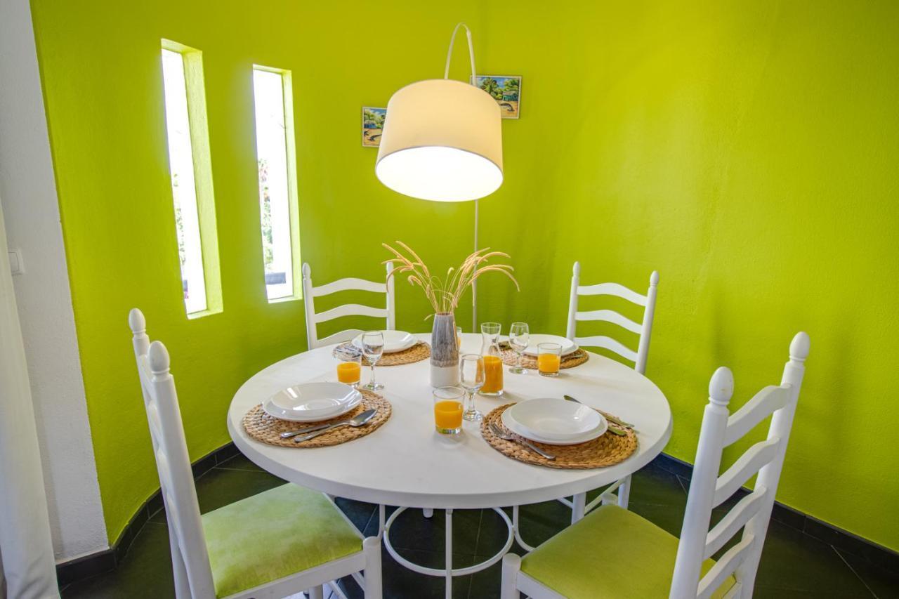 Seaside Retreat With Pool, Ac, And Fast Wi-fi Appartement *